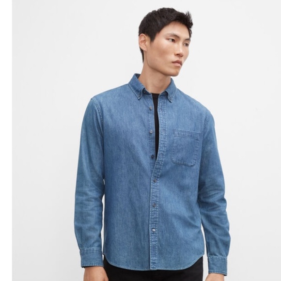 Club Monaco Other - #13 Men’s club Monaco denim button down shirt in size large
